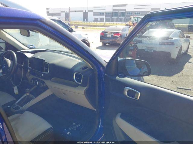 Hyundai VENUE Sel Image 9