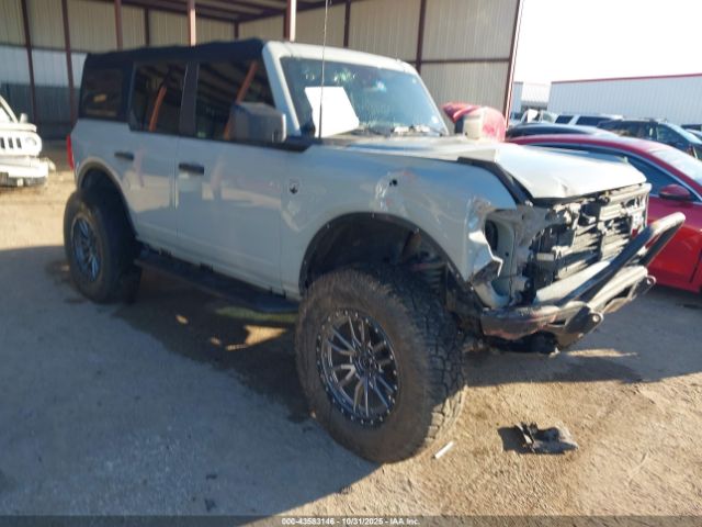 Ford Bronco Big Bend Image 1