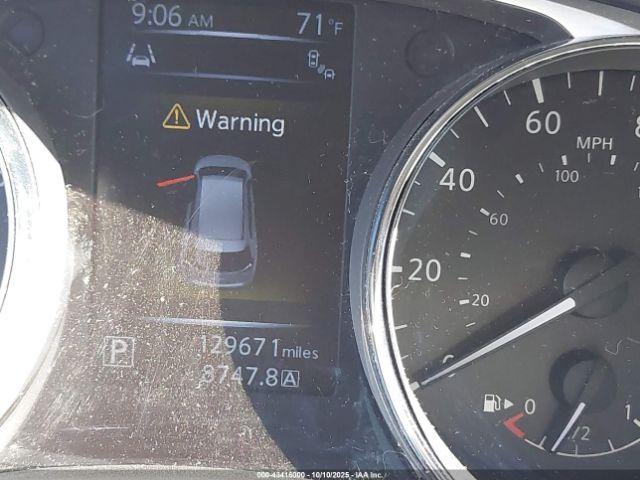 Nissan Rogue Sv Image 6