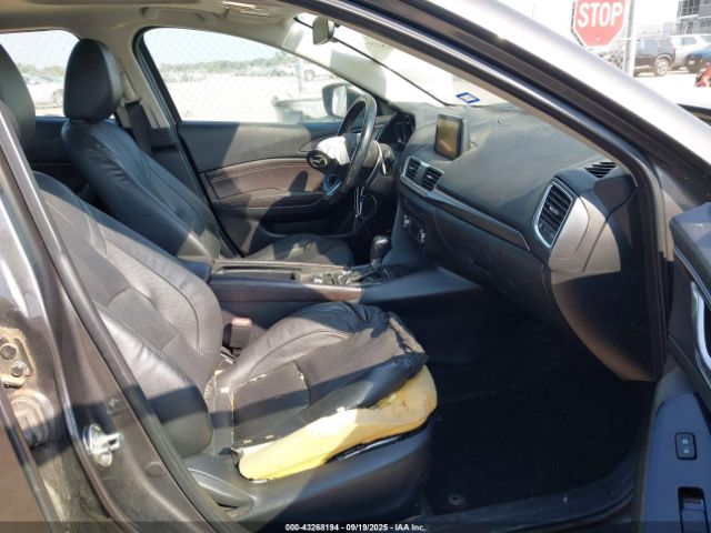 Mazda Mazda3 Grand Touring Image 12