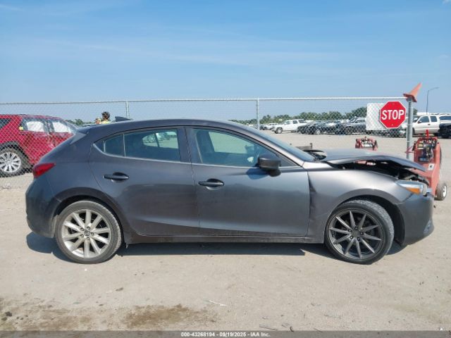 Mazda Mazda3 Grand Touring Image 14