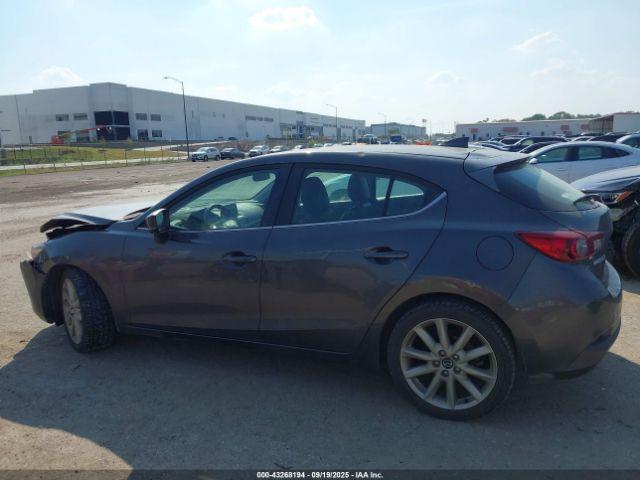 Mazda Mazda3 Grand Touring Image 4