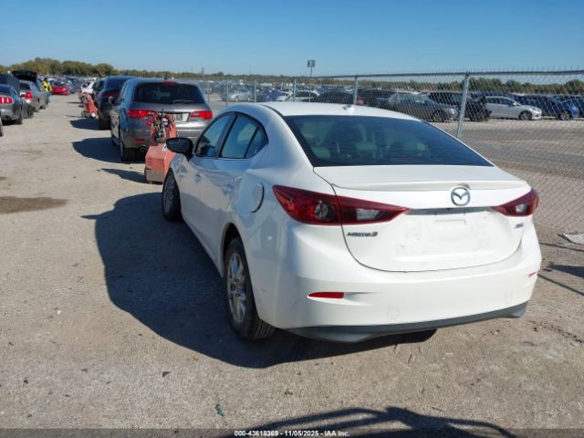 Mazda Mazda3 I Touring Image 8