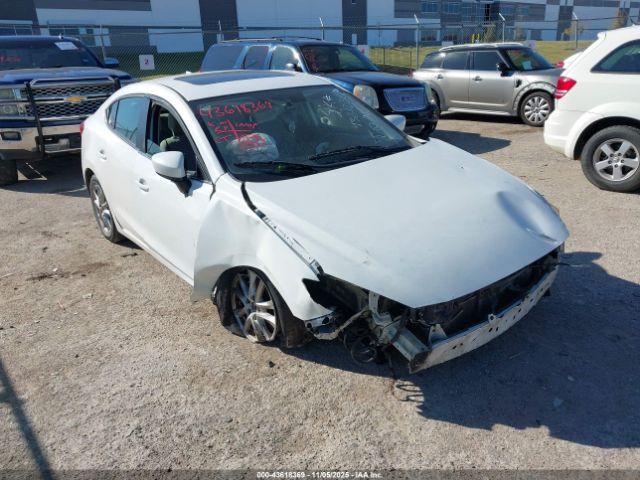 Mazda Mazda3 I Touring Image 4