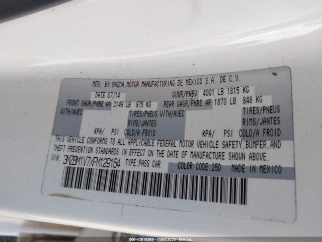 Mazda Mazda3 I Touring Image 11