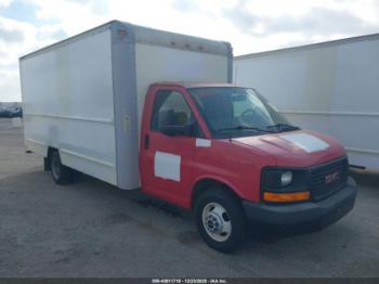  Salvage General Motors Savana Cutaway