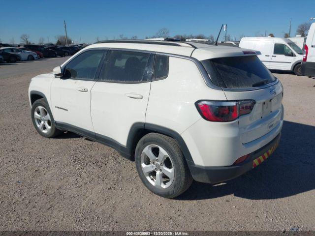 Jeep Compass Latitude Fwd Image 11