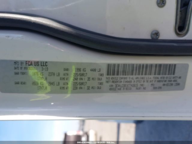 Jeep Compass Latitude Fwd Image 16