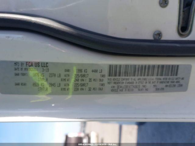 Jeep Compass Latitude Fwd Image 16