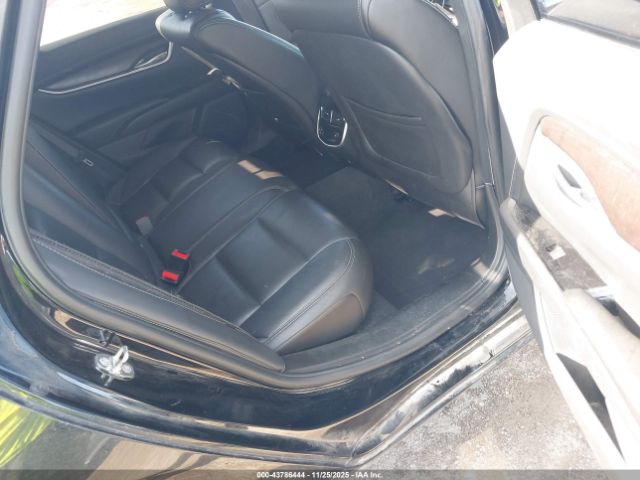 Cadillac XTS Luxury Image 13