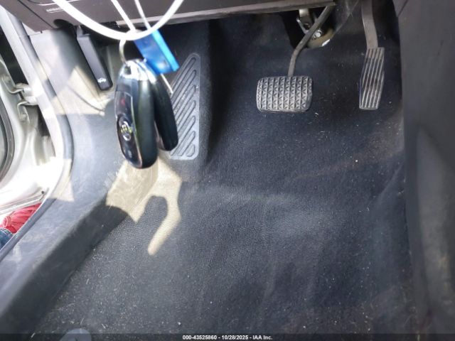 Buick Encore Fwd Preferred Image 4