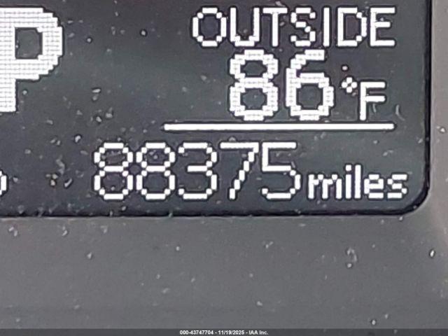 Toyota Corolla Le Image 2