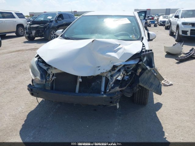 Toyota Corolla S Plus Image 2