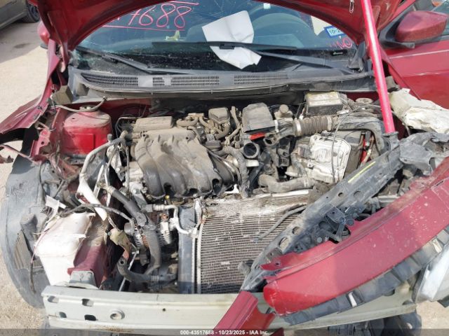 Nissan Versa 1.6 Sv Image 15