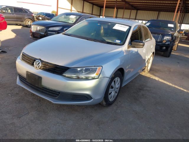 Volkswagen Jetta 2.0l S Image 13