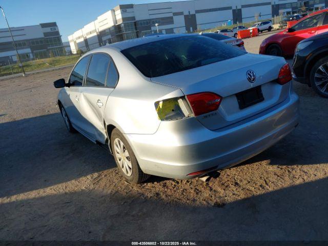 Volkswagen Jetta 2.0l S Image 15