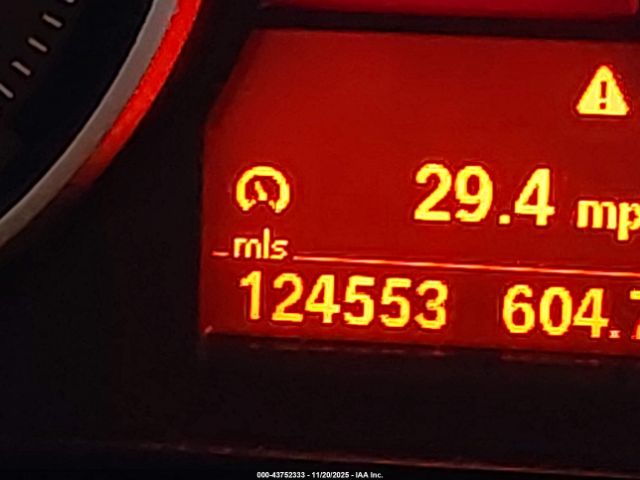 BMW 3 Series Image 14