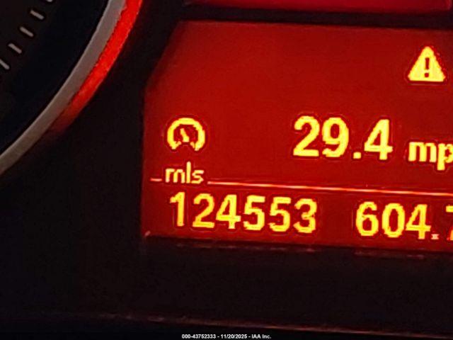 BMW 3 Series Image 14