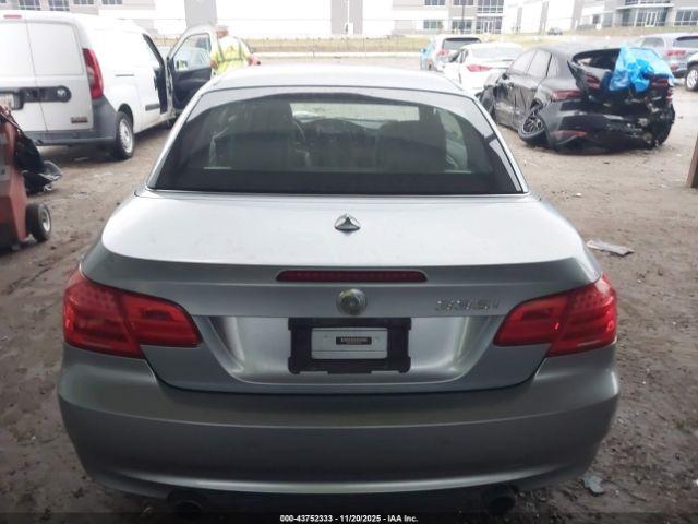 BMW 3 Series Image 13