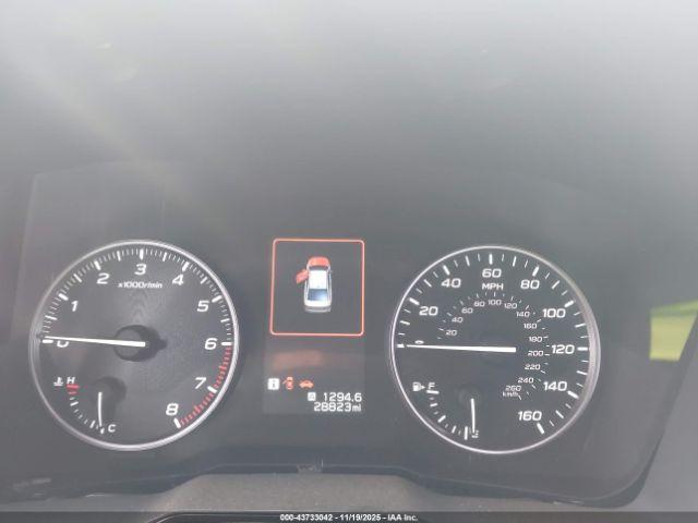 Subaru Legacy Premium Image 3