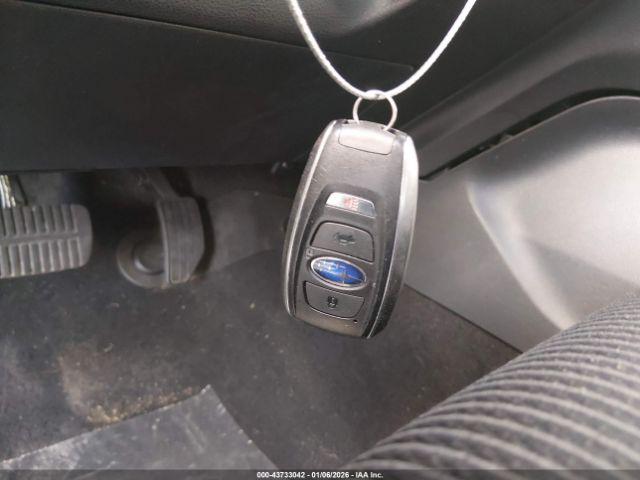 Subaru Legacy Premium Image 15