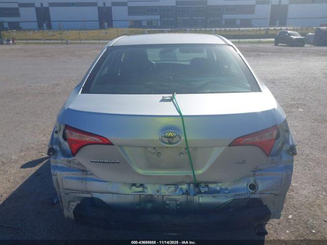 Toyota Corolla Le Image 6