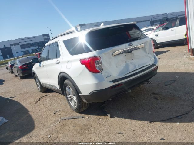 Ford Explorer Xlt Image 3