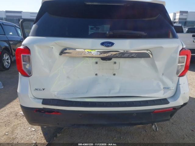 Ford Explorer Xlt Image 5