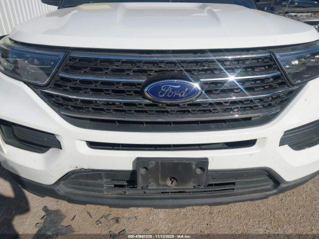 Ford Explorer Xlt Image 12