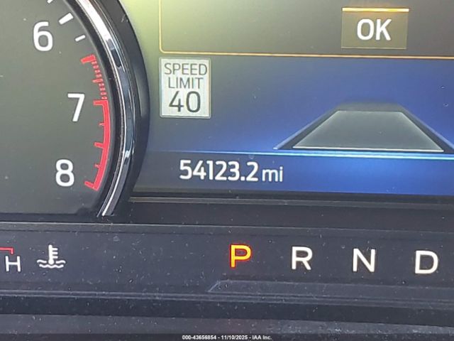 Ford Explorer Timberline Image 12