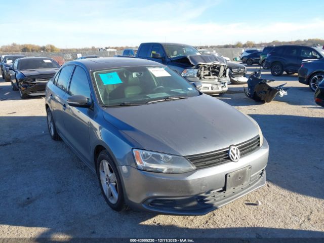 Volkswagen Jetta 2.0l Tdi Image 1