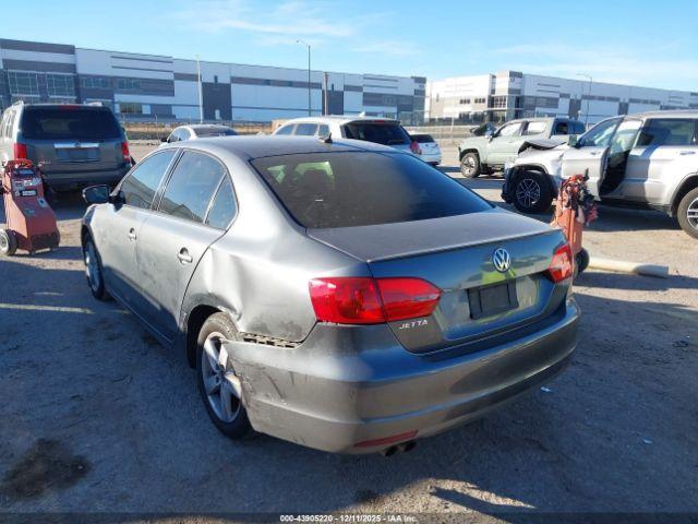 Volkswagen Jetta 2.0l Tdi Image 16