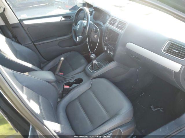 Volkswagen Jetta 2.0l Tdi Image 7