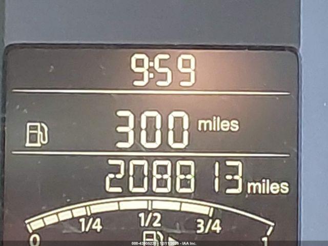 Volkswagen Jetta 2.0l Tdi Image 11