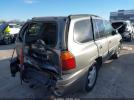 GMC Envoy Sle Image 3
