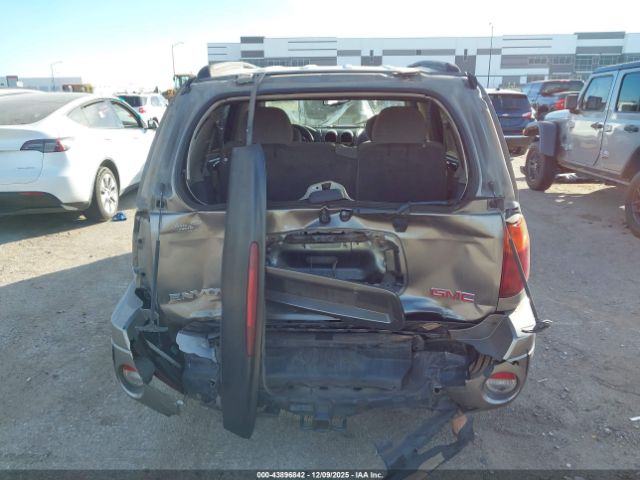 GMC Envoy Sle Image 4
