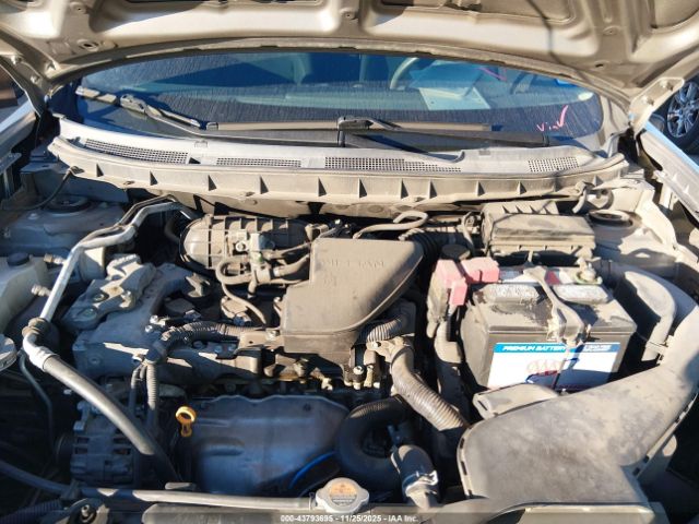 Nissan Rogue S Image 3