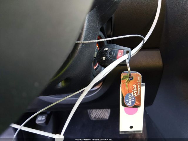 Nissan Rogue S Image 4