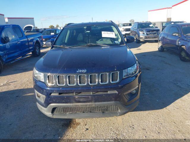 Jeep Compass Latitude Fwd Image 5