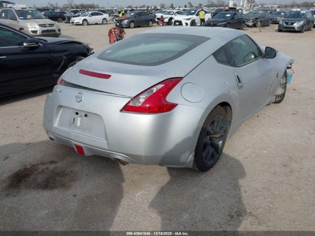 Nissan 370Z Image 2