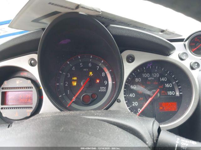 Nissan 370Z Image 14