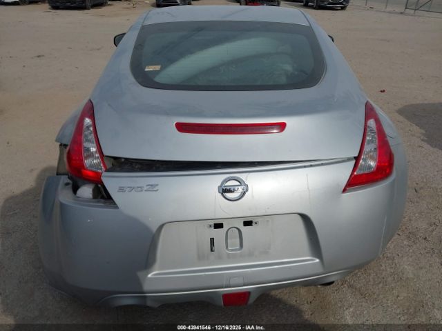 Nissan 370Z Image 9