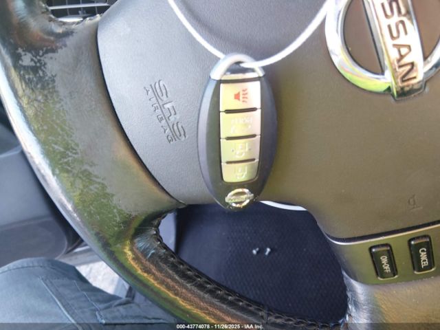 Nissan Armada Le Image 16