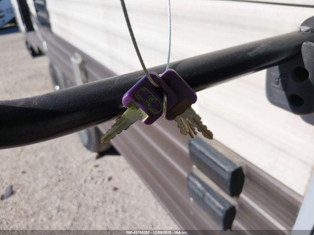 Forest River Cherokee Grey Wolf Travel Image 8