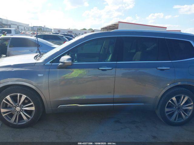 Cadillac XT6 Fwd Premium Luxury Image 16