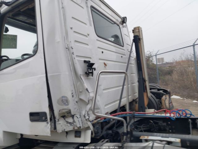 Volvo Vn Vnl Image 5