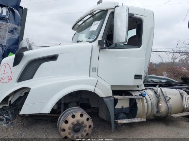 Volvo Vn Vnl Image 11