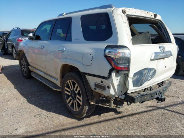 Toyota 4Runner Limited Image 5
