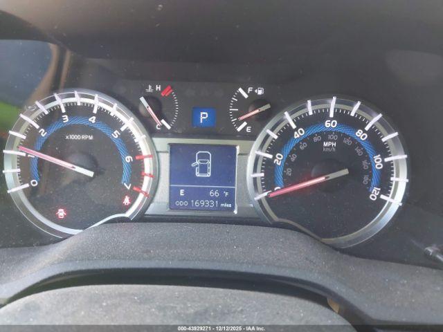 Toyota 4Runner Limited Image 16