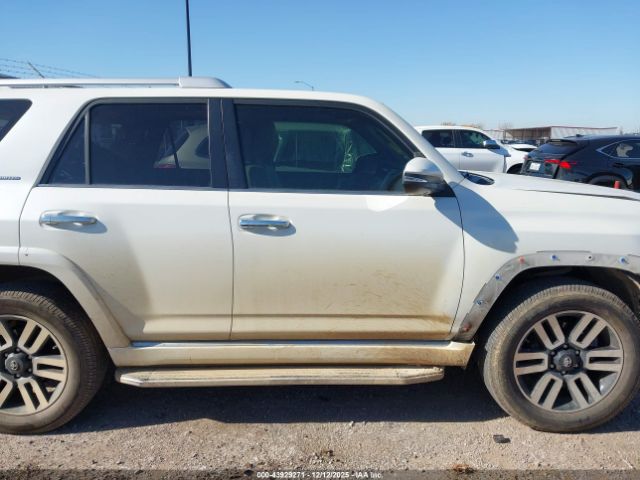 Toyota 4Runner Limited Image 9